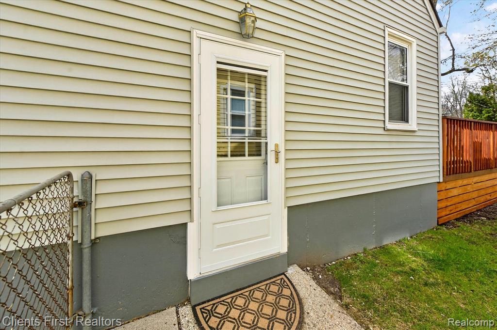 18441 Poinciana, Redford, MI 48240 — Photo 25