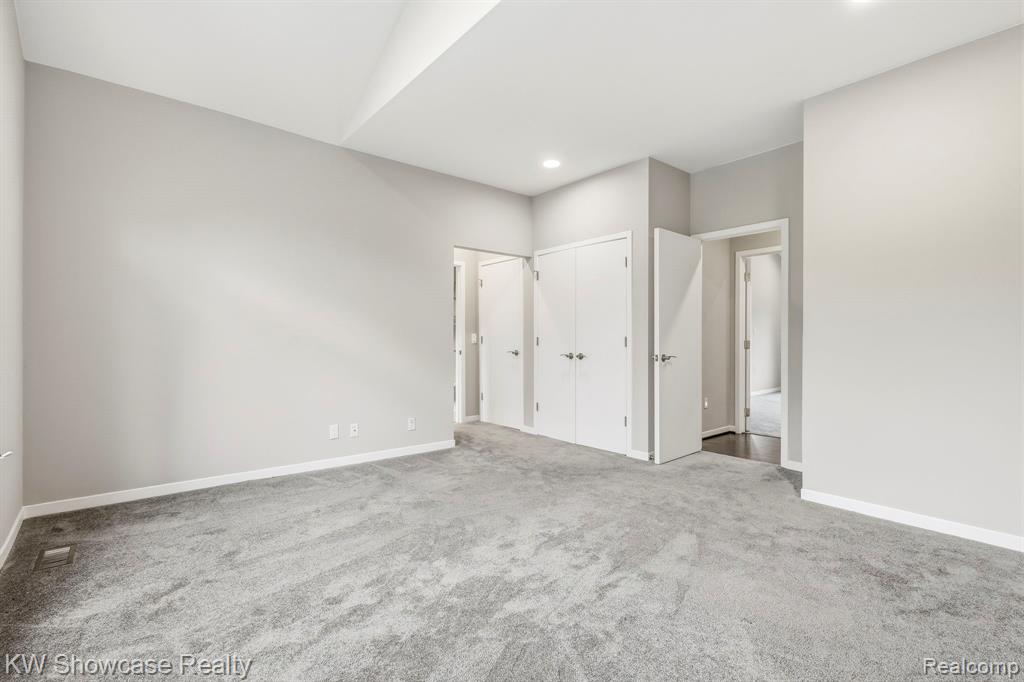 1539 Wandrei Court, Commerce Twp, MI 48382 — Photo 29