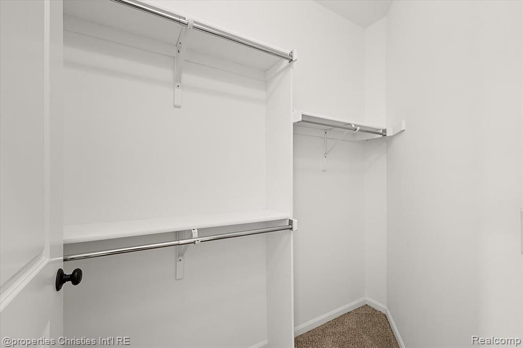 6510 Leigh Hollow Road, West Bloomfield, MI — Photo 25