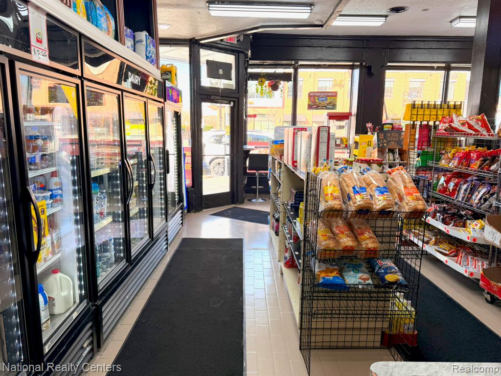 4200 Woodward Avenue, Detroit, MI 48201 — Photo 15
