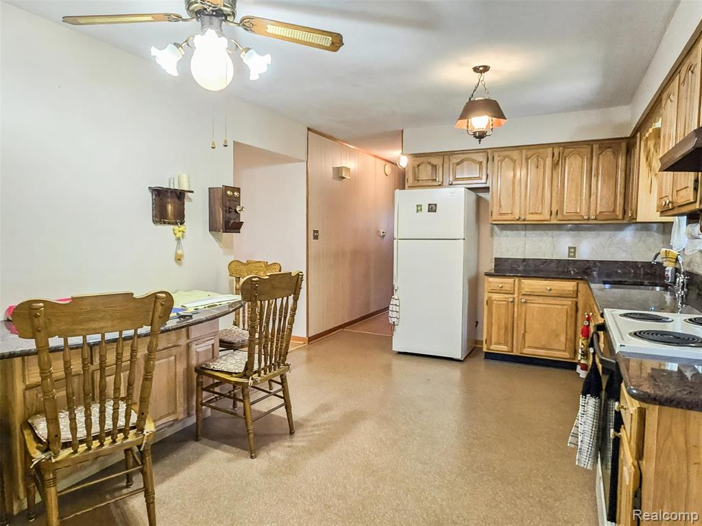 2100 Carleton West Road, Carleton, MI 48117 — Photo 11