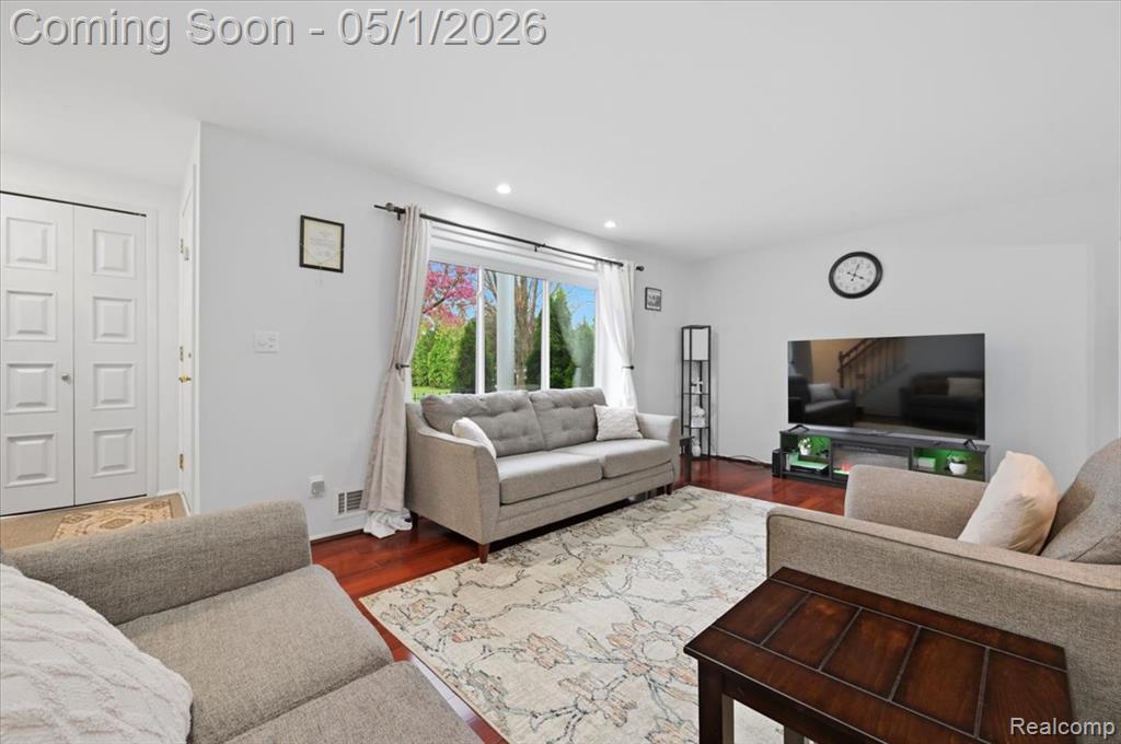 11852 Valley Boulevard, Warren, MI 48093 — Photo 8