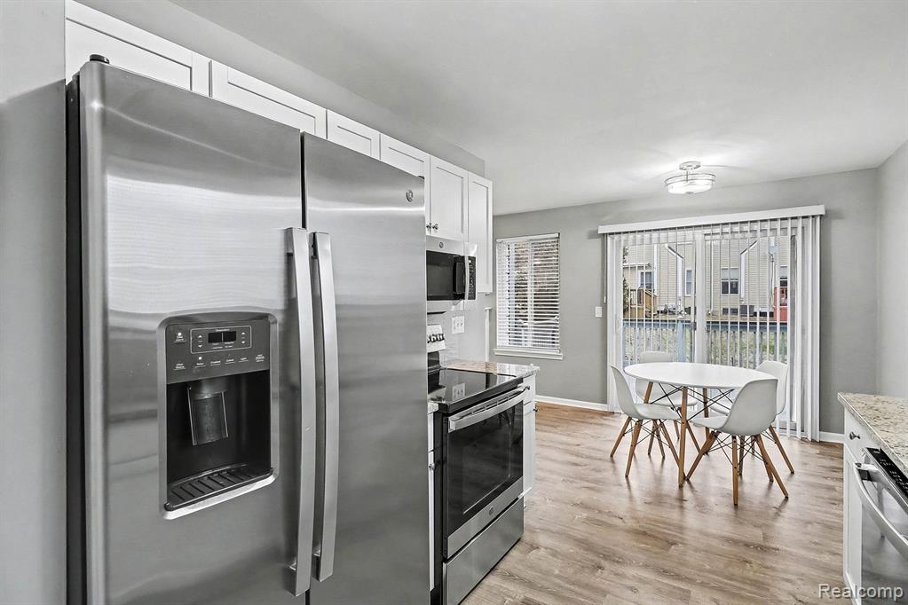 21920 Quail Ridge Drive N, Brownstown, MI 48193 — Photo 12