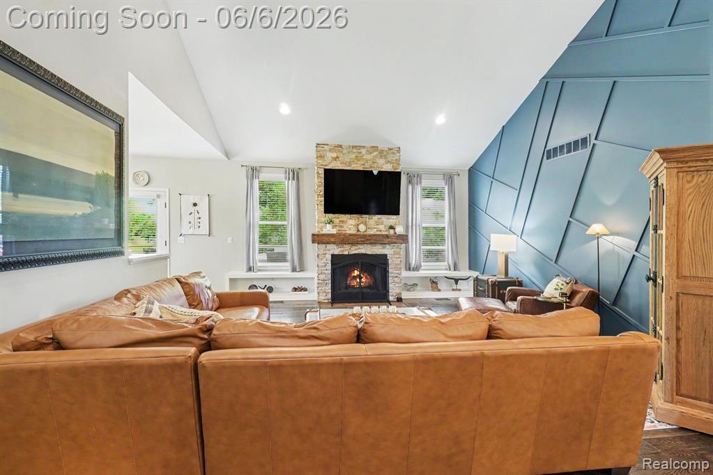 788 Fish Lake Court, Oxford, MI 48371 — Photo 8
