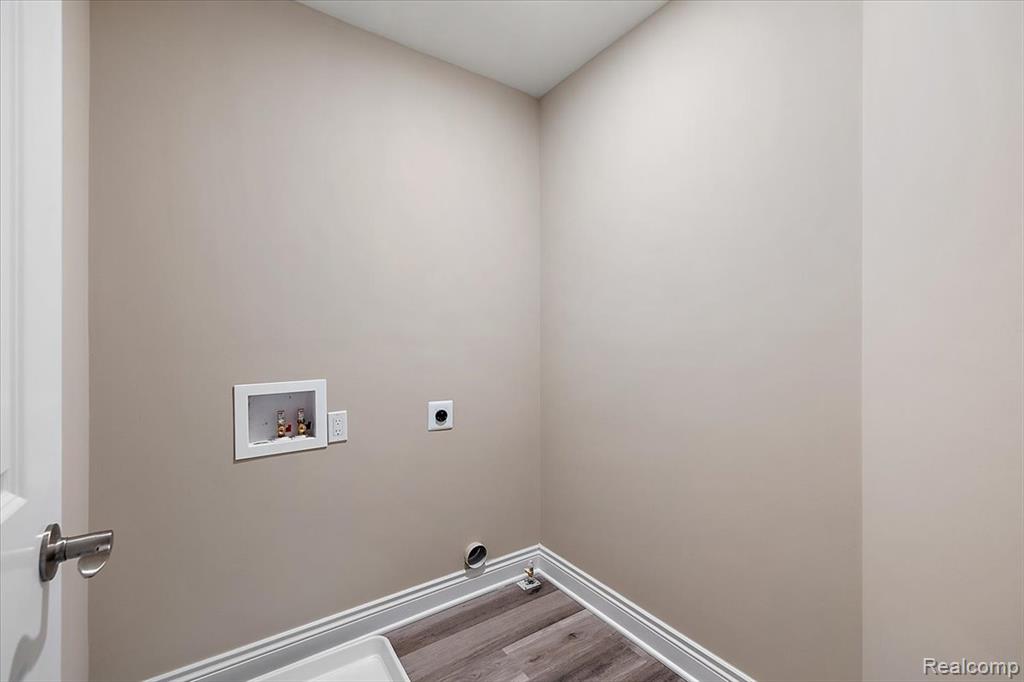 809 Cortland Ln, Troy, MI 48085 — Photo 31