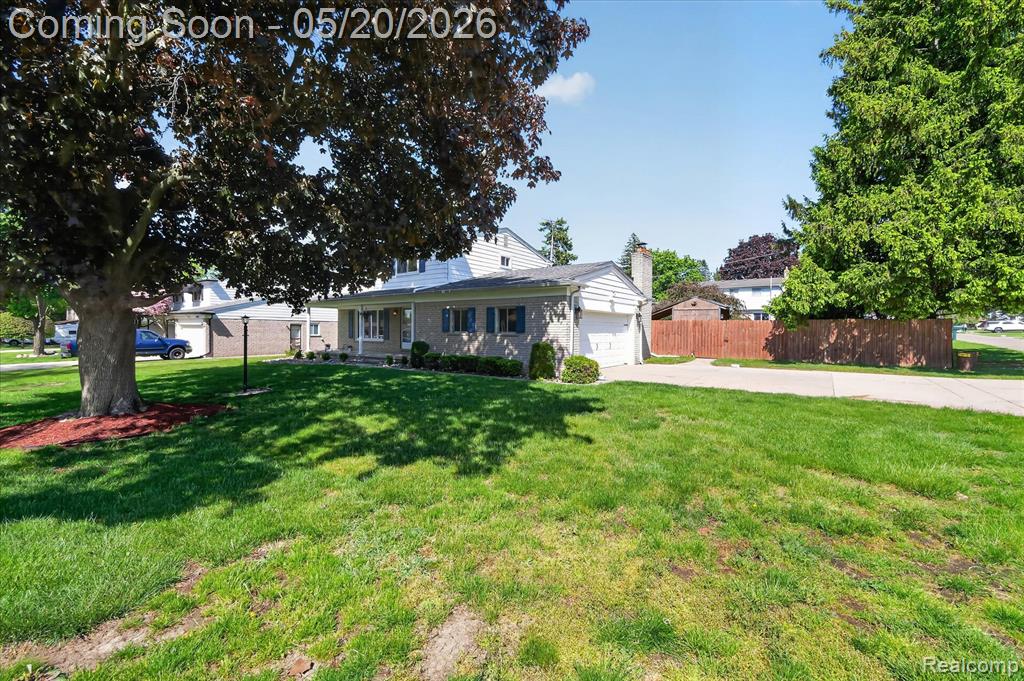 38010 John P Street, Clinton Twp, MI 48036 — Photo 5