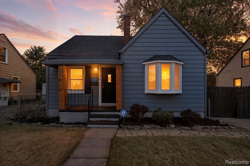8139 Chapp Avenue, Warren, MI 48089 — front exterior