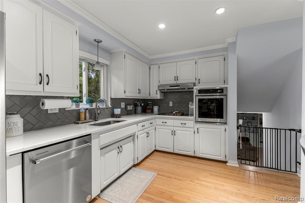 520 Byron Street, Plymouth, MI 48170 — Photo 12