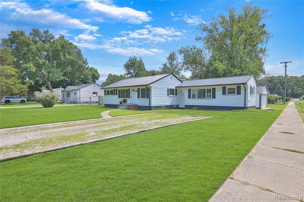6936 Ryburn Street, Shelby Twp, MI 48317 — Photo 3