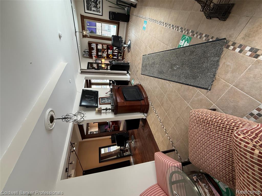 402 EAST Street, Rochester, MI 48307 — Photo 5