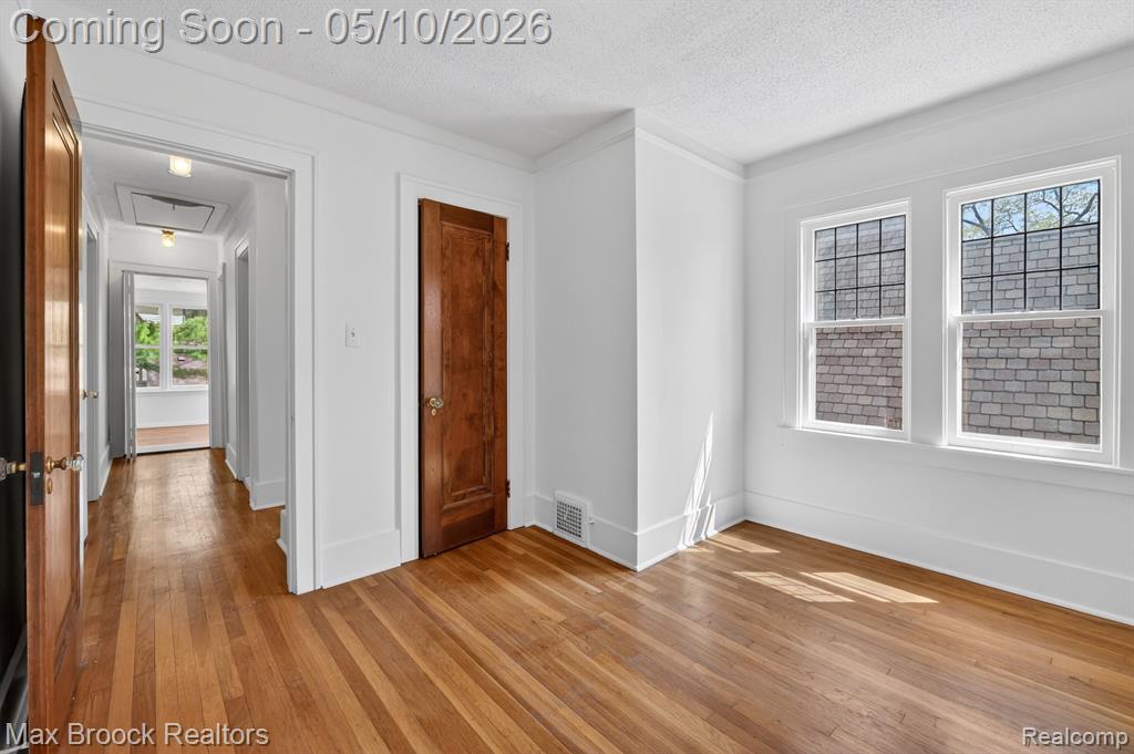 642 W Maplehurst Street, Ferndale, MI 48220 — Photo 31