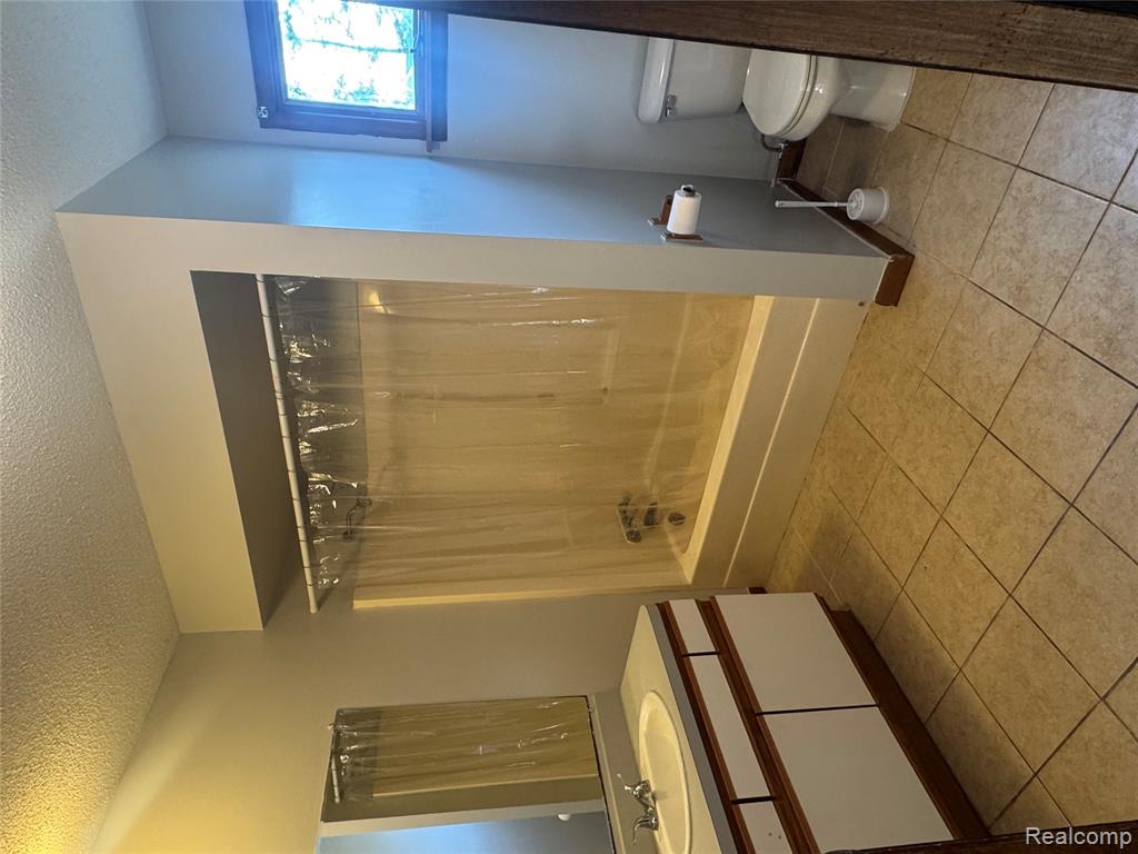 74035 CHURCH UNIT 4 Street, Armada, MI — Photo 7