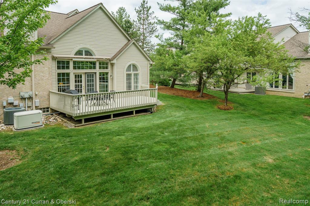 439 COVINGTON Court, Northville, MI 48168 — Photo 65