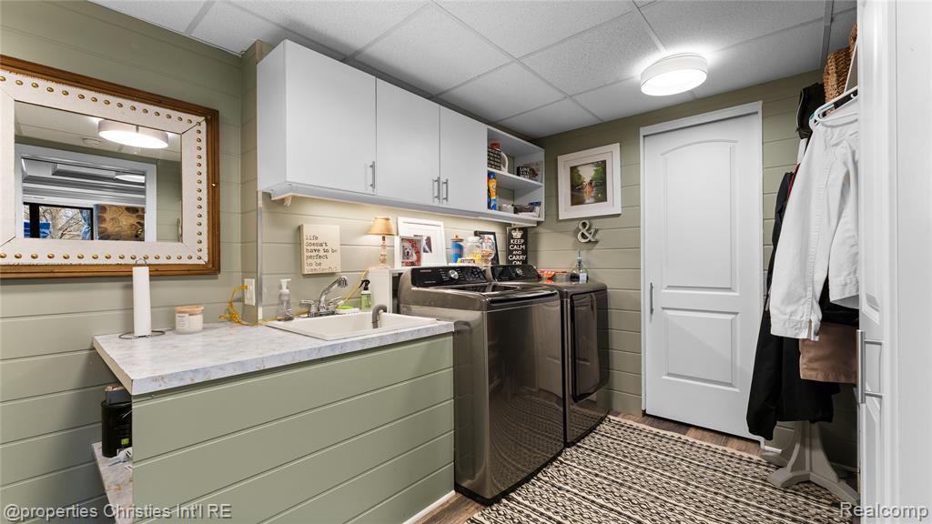 4301 Heatherwood Drive, Milford, MI 48381 — Photo 35