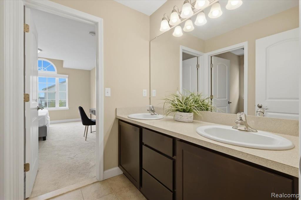 1114 Wales Drive, Lake Orion, MI — Photo 26