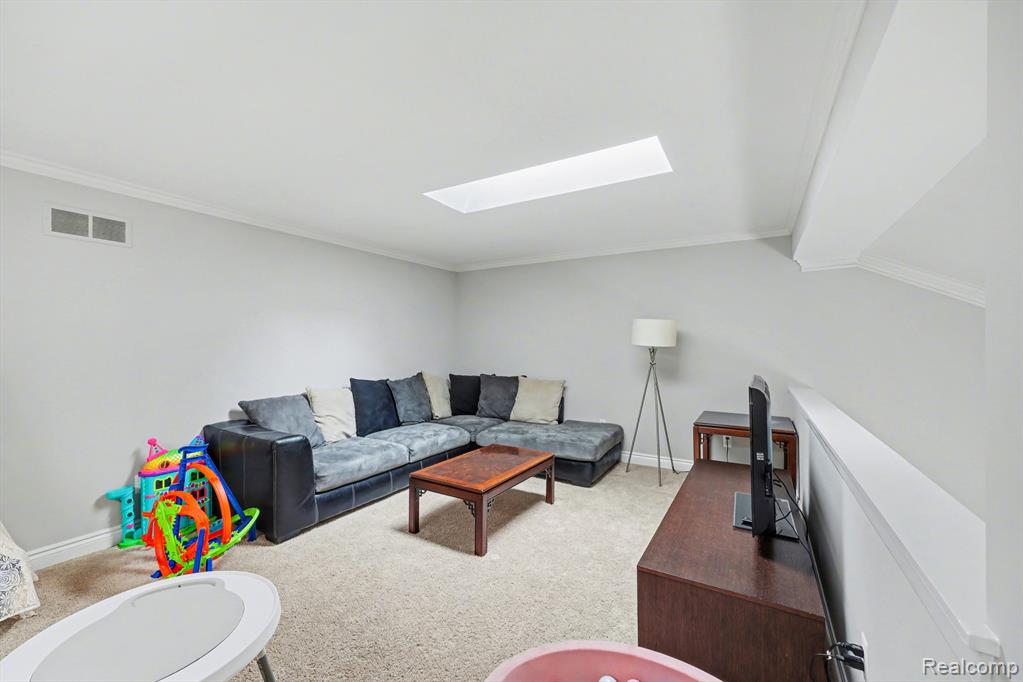 4337 Elaine Court, Utica, MI 48316 — Photo 16