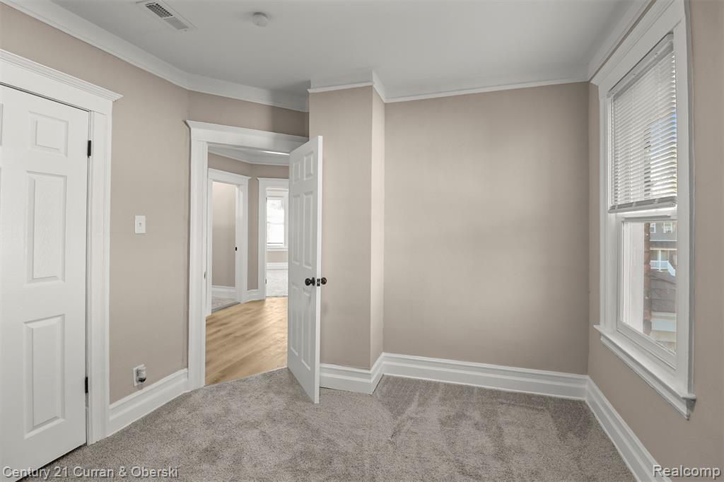 4385 Pacific Street, Detroit, MI 48204 — Photo 11