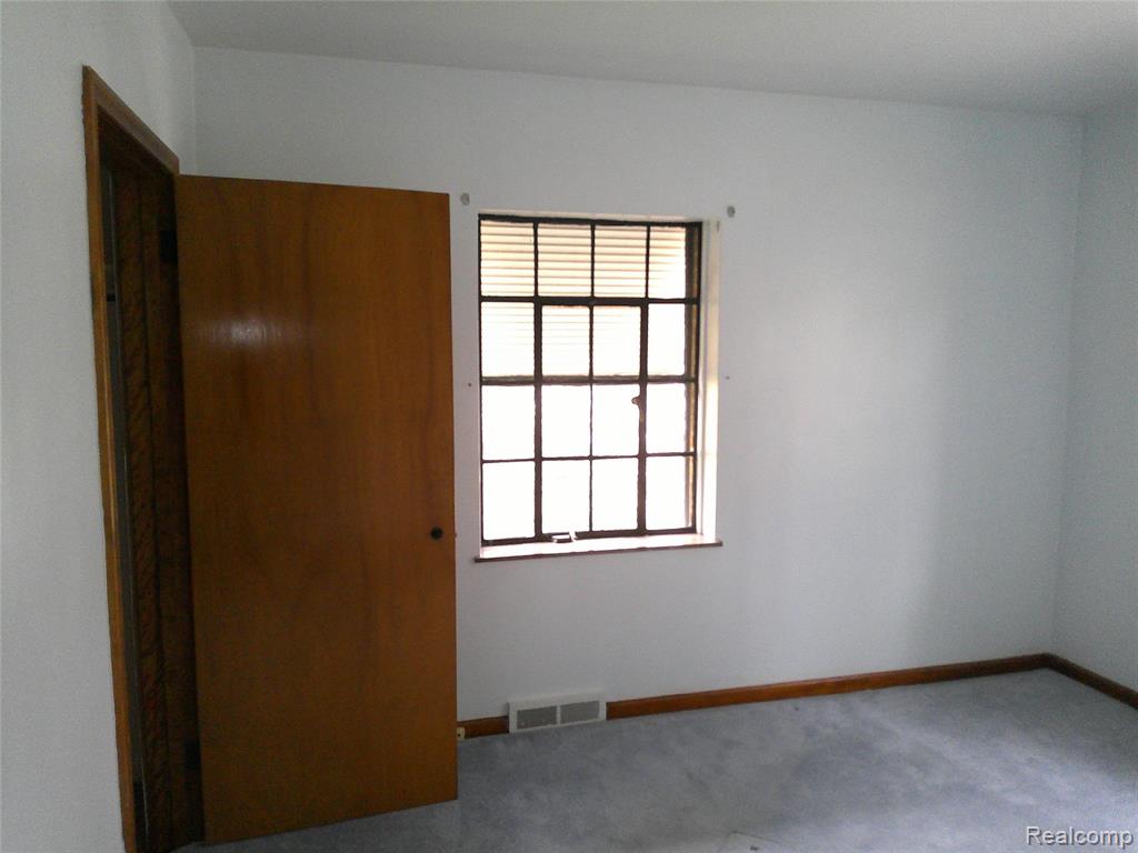 219 Washington Street, Vassar, MI 48768 — Photo 16