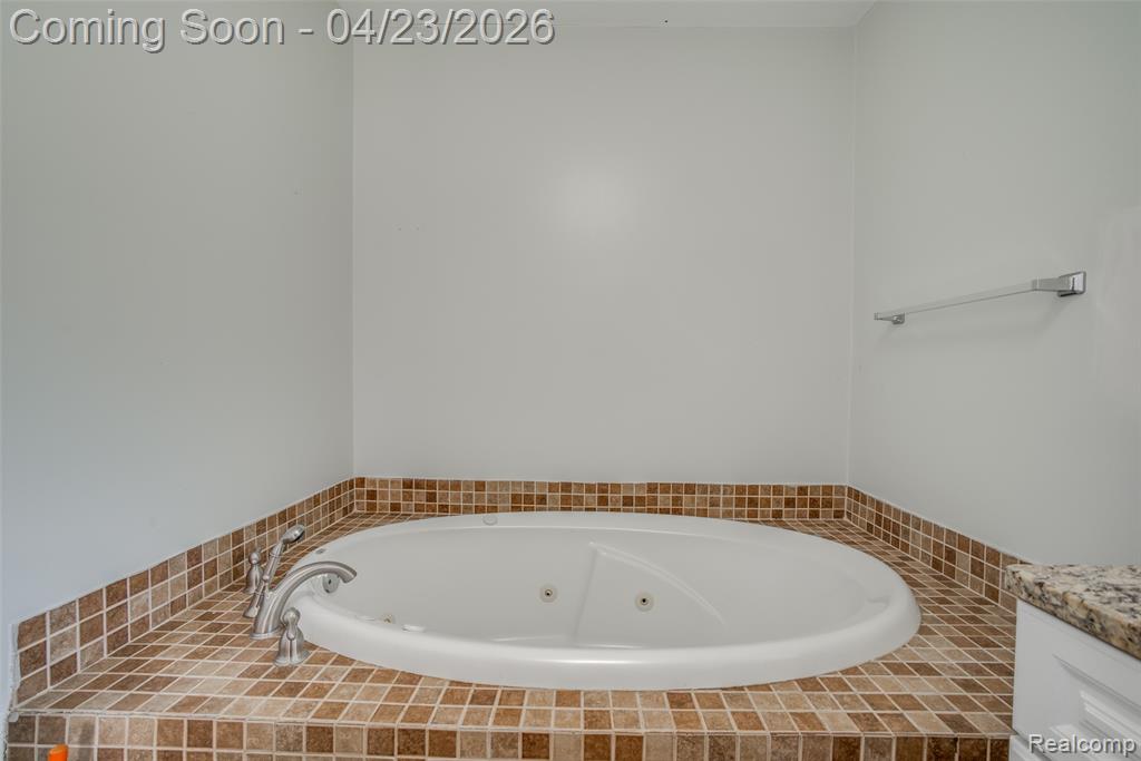 39936 Warren Road, Canton, MI 48187 — Photo 15