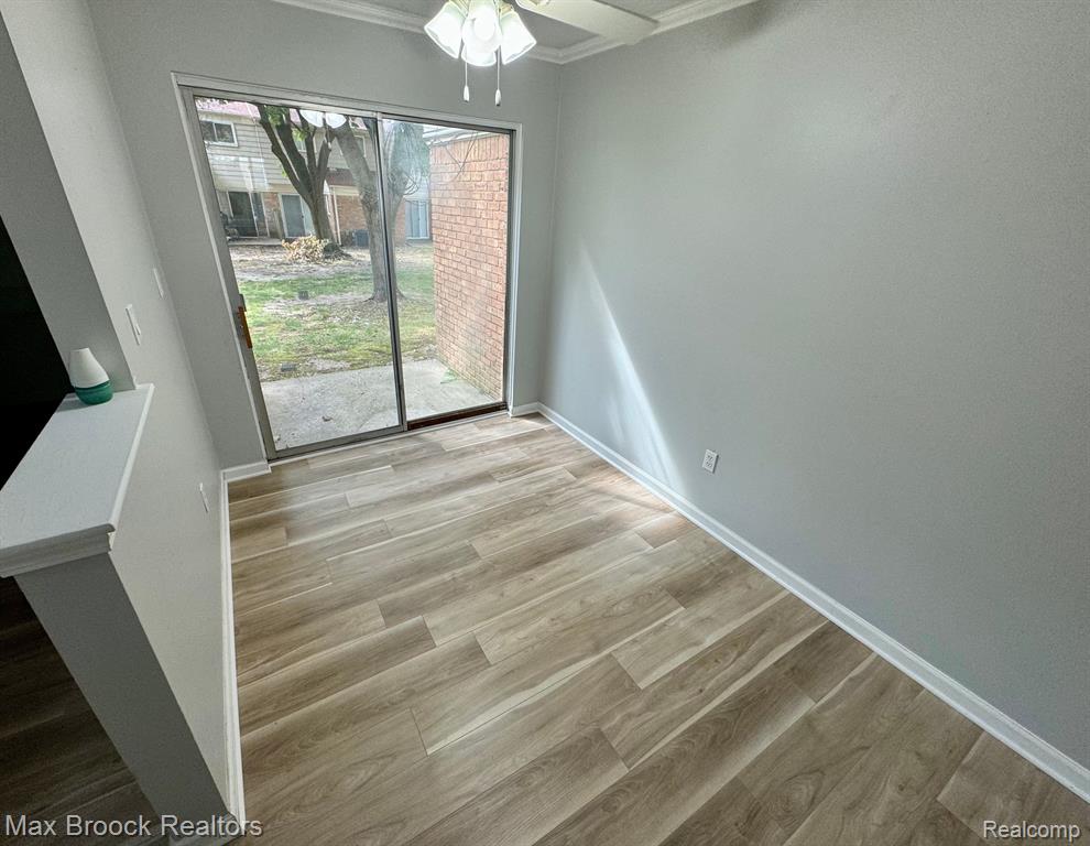 1407 LAUREL VALLEY Drive, Waterford, MI 48327 — Photo 5