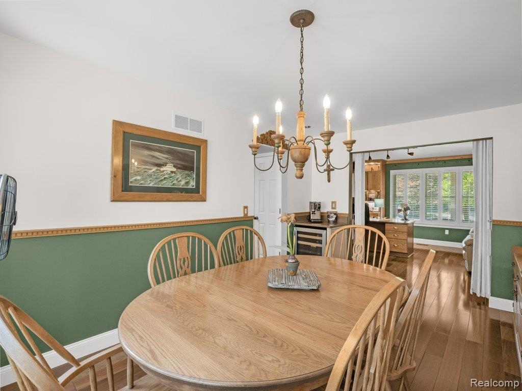 42688 Preswick Court, Van Buren, MI 48111 — Photo 15