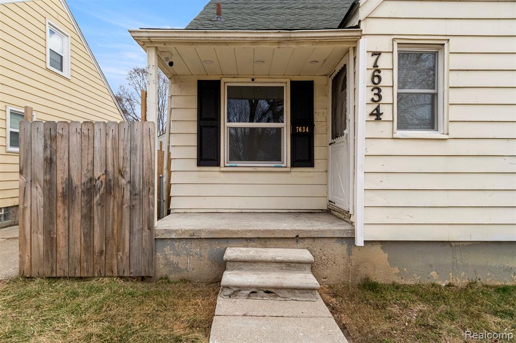 7634 Warwick Street, Detroit, MI 48228 — Photo 3