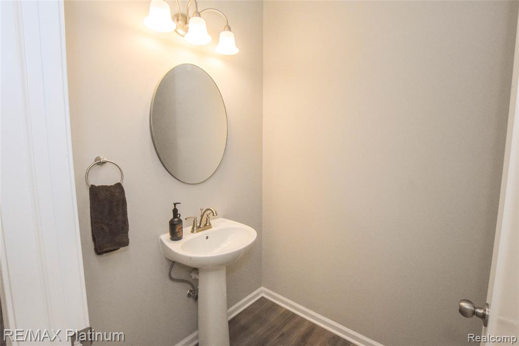 3003 Bogues View Drive, Howell, MI 48843 — Photo 36