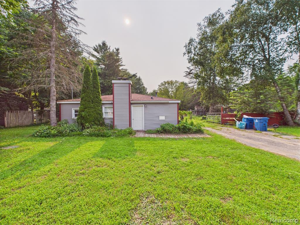 11207 Duffield Road, Montrose, MI 48457 — Photo 16