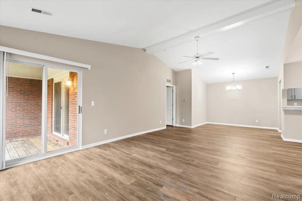 4648 BERKSHIRE Drive, Sterling Heights, MI 48314 — Photo 9