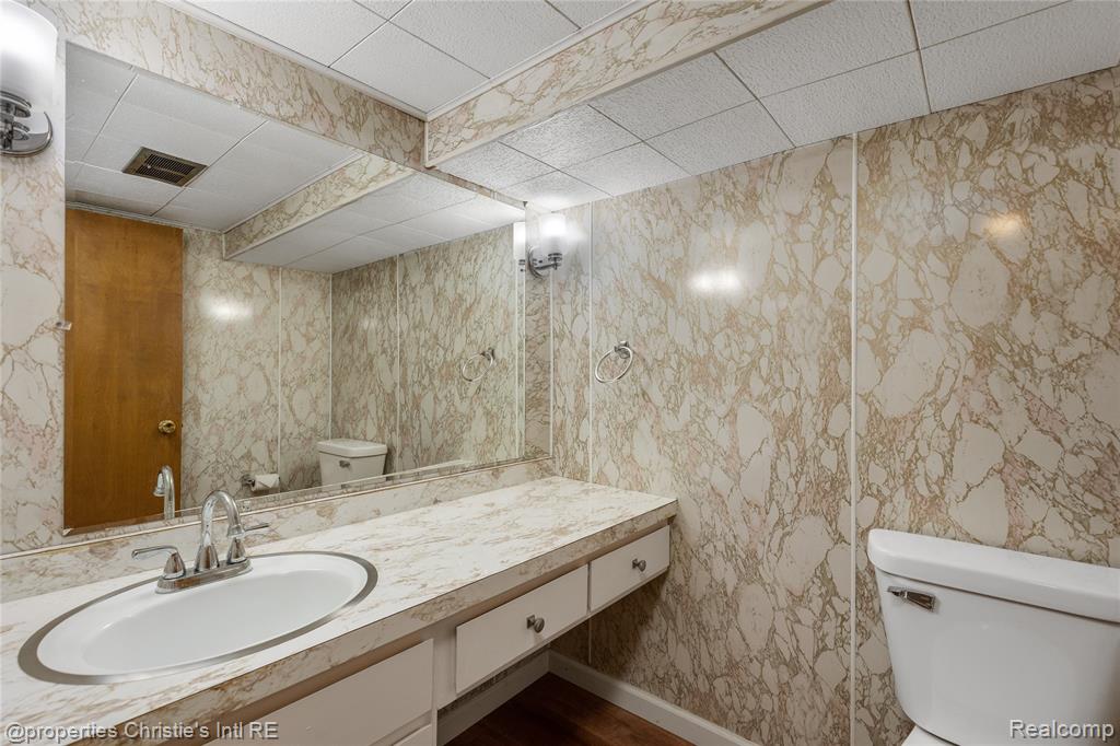 1522 Chateaufort Place, Detroit, MI 48207 — Photo 24