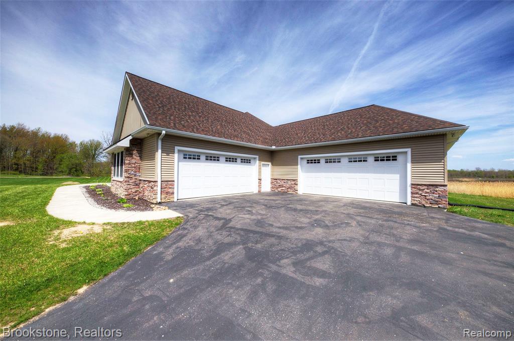 1266 Christine Drive, Lapeer, MI 48446 — Photo 5