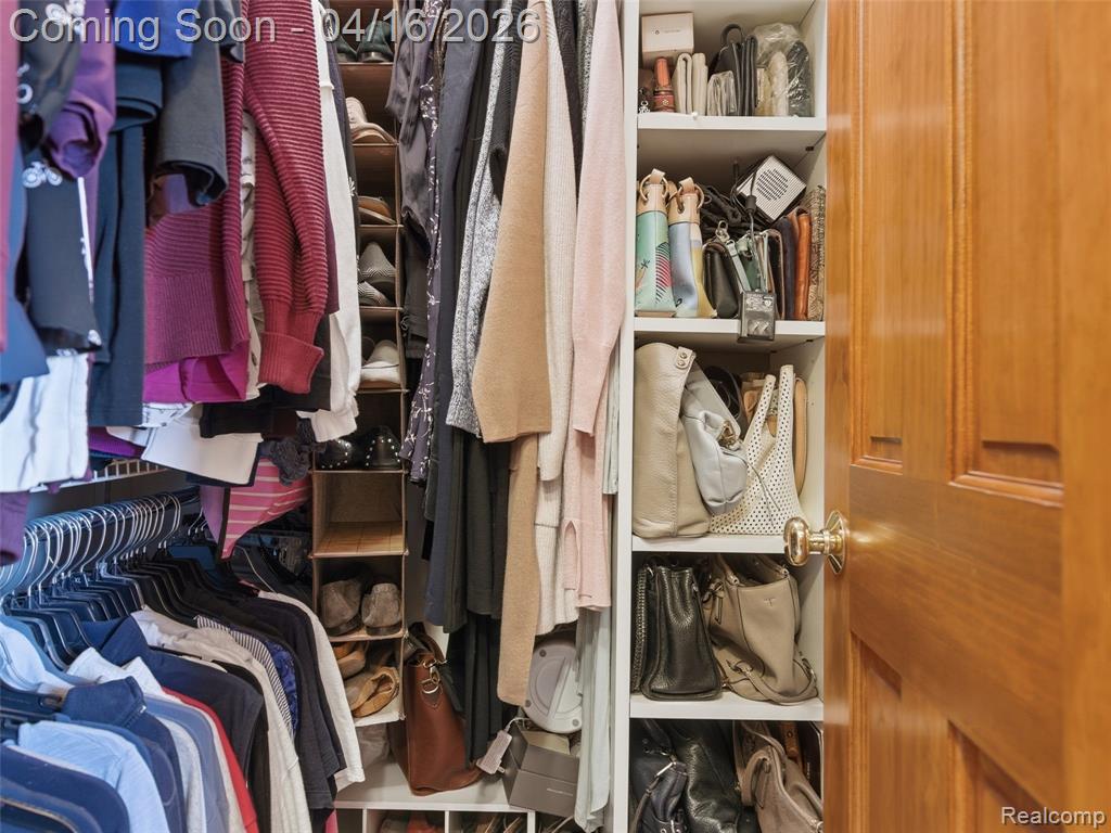 3363 Blasser Drive, Lake Orion, MI — Photo 36