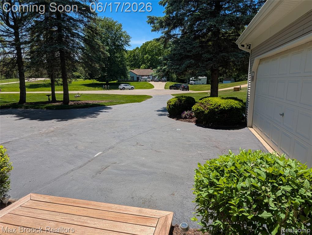 5466 Taylor Lane, Clarkston, MI — Photo 14