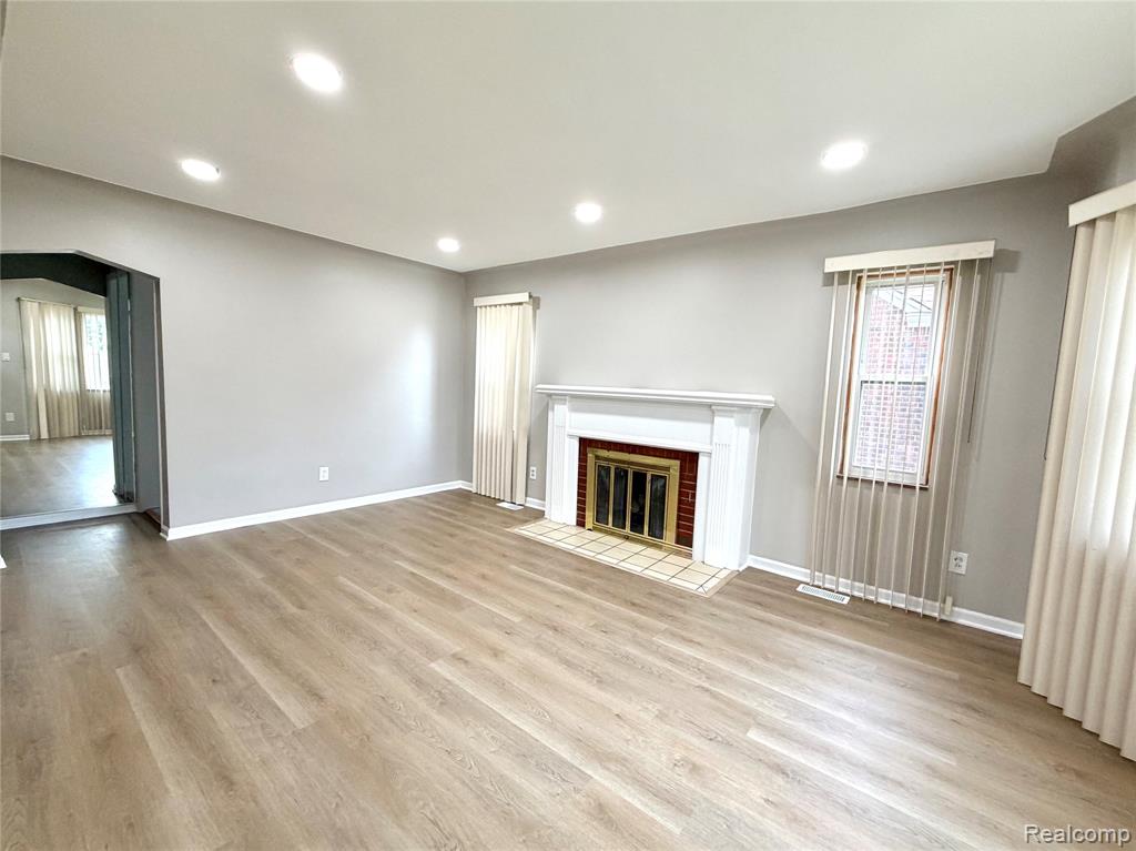18235 Tracey Street, Detroit, MI 48235 — Photo 10