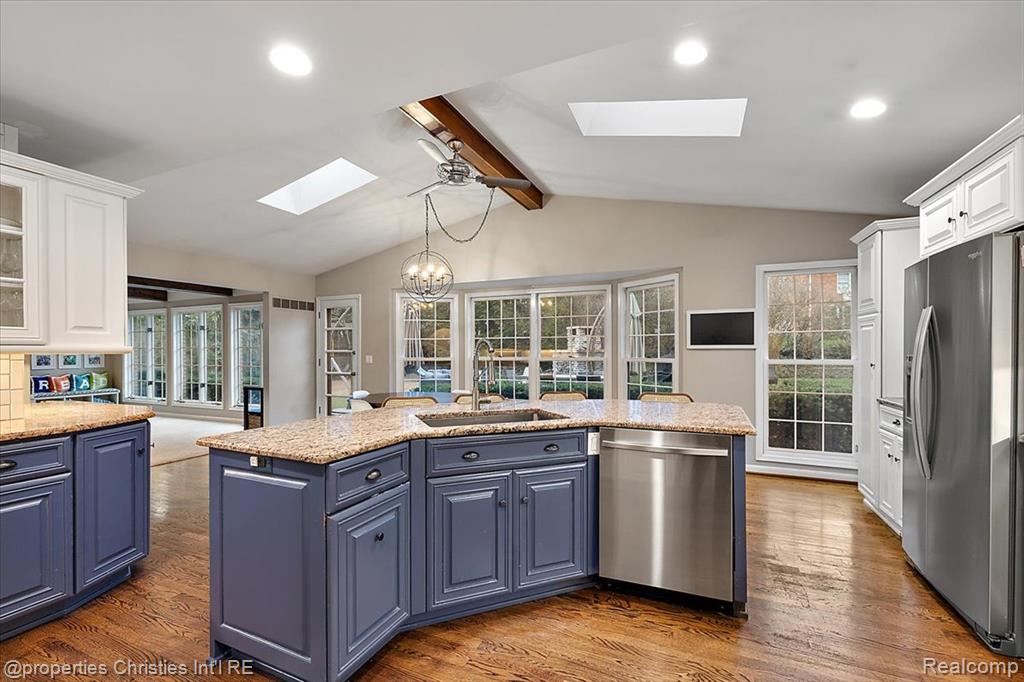 2684 Bradway Boulevard, Bloomfield Hills, MI 48301 — Photo 15