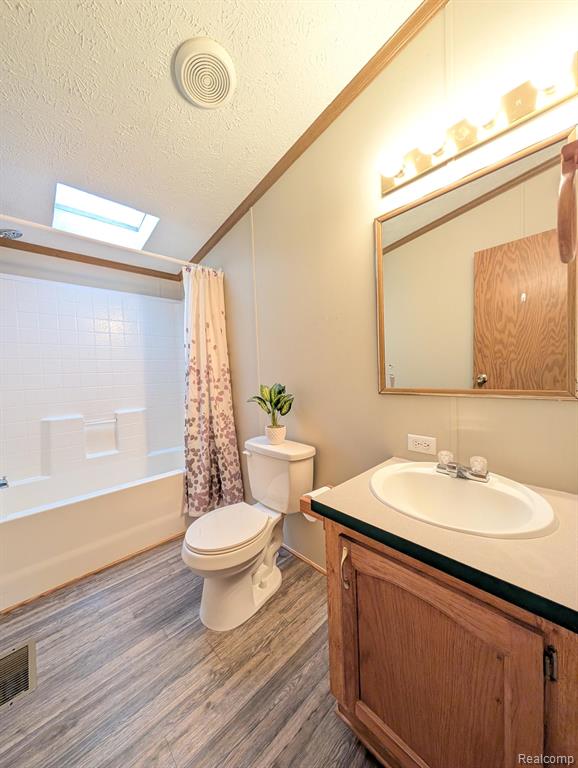 57 Ashley Circle, Swartz Creek, MI 48473 — Photo 10
