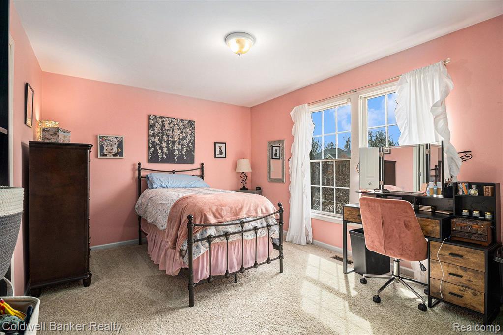 48520 Antique, Canton, MI 48187 — Photo 25