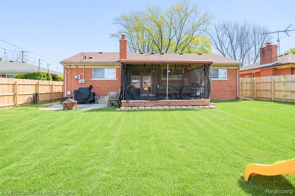 29847 Palomino Drive, Warren, MI 48093 — Photo 5