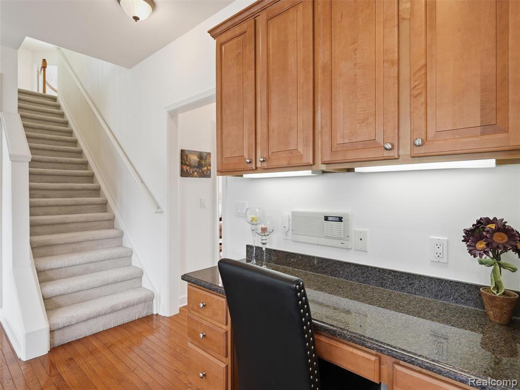 5631 Skye Court, Rochester, MI 48306 — Photo 33