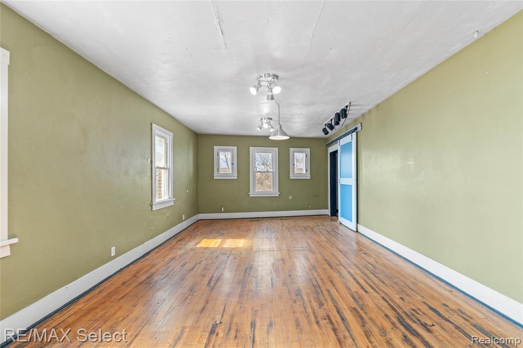 8572 Silver Lake Road, Linden, MI 48451 — Photo 26