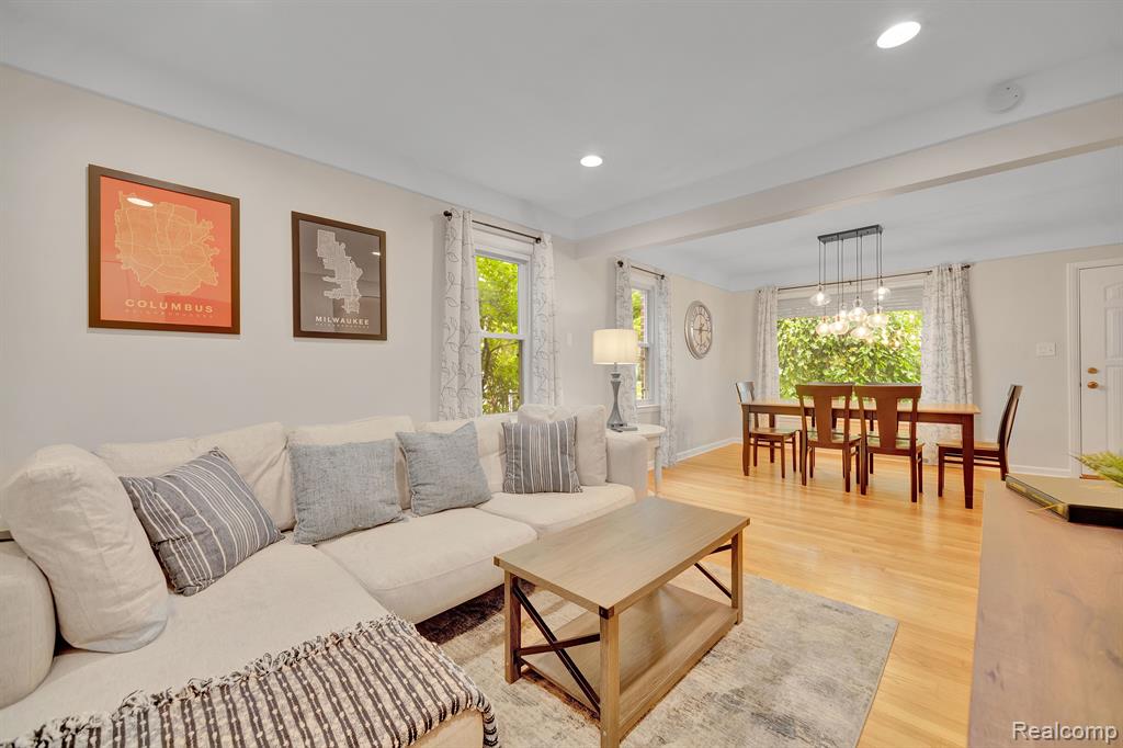 4423 Groveland Avenue, Royal Oak, MI 48073 — Photo 17