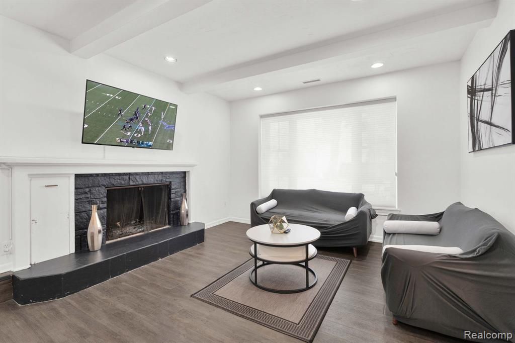 6060 Franklin Road, Bloomfield Hills, MI