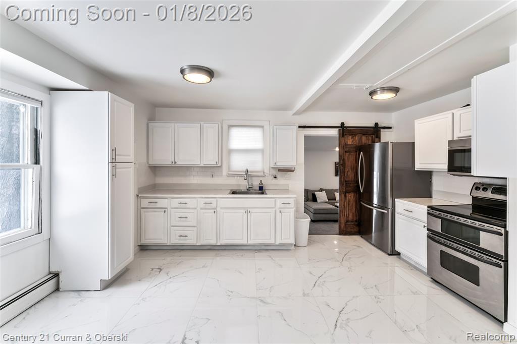 28854 Hennepin, Garden City, MI — Photo 2