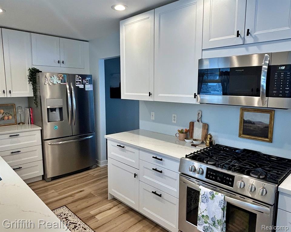 6262 Briggs Lake Drive, Brighton, MI 48116 — Photo 14