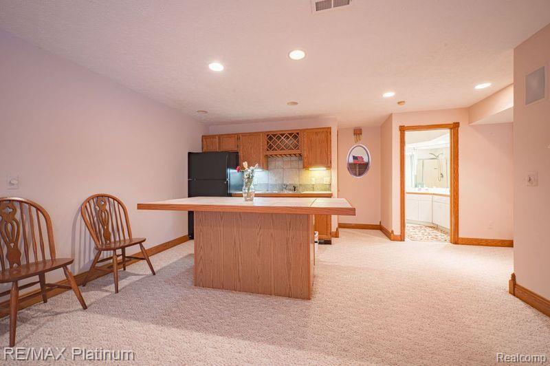 7567 Radcliffe, 55, Brighton, MI 48114 — Photo 29
