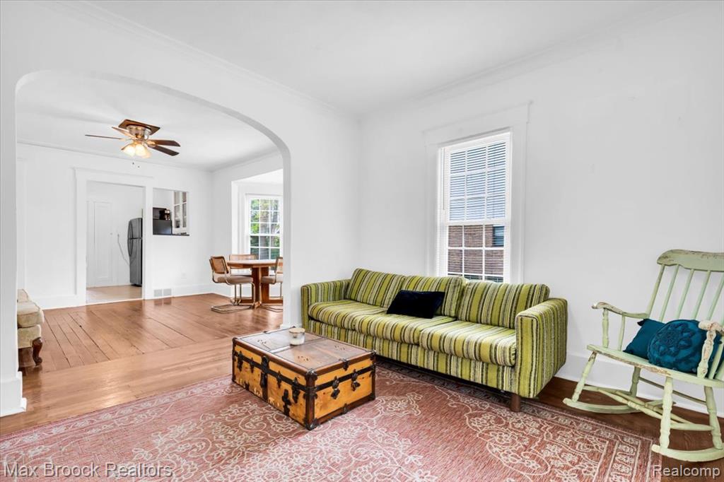417 W Lincoln Avenue, Royal Oak, MI 48067 — Photo 17