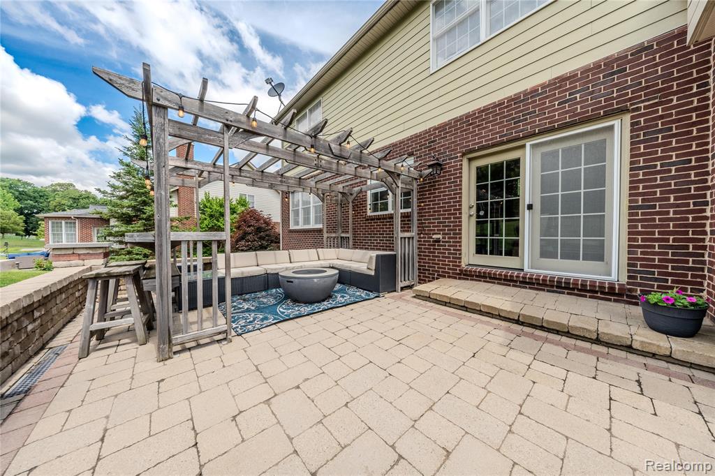 50719 Amesburg Drive, Novi, MI — Photo 38
