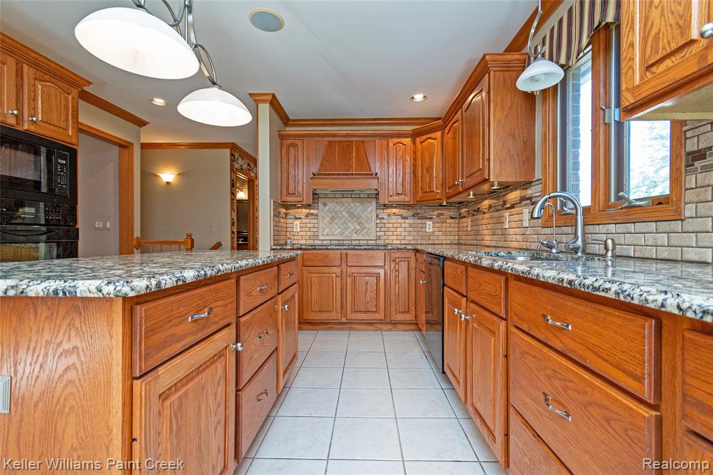 68400 Copperwood Drive, Washington, MI 48095 — Photo 15
