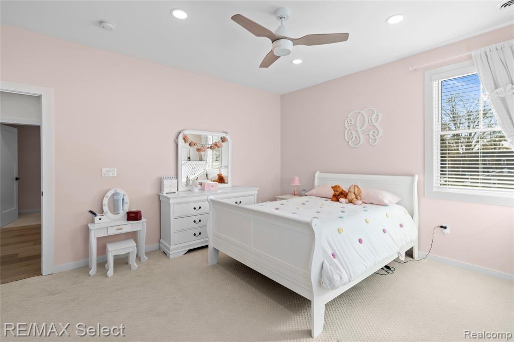 2208 Grove Park Road, Fenton, MI, 48430