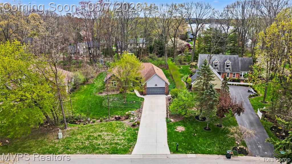 936 Wildbrook Lane, Lake Orion, MI 48362 — Photo 29